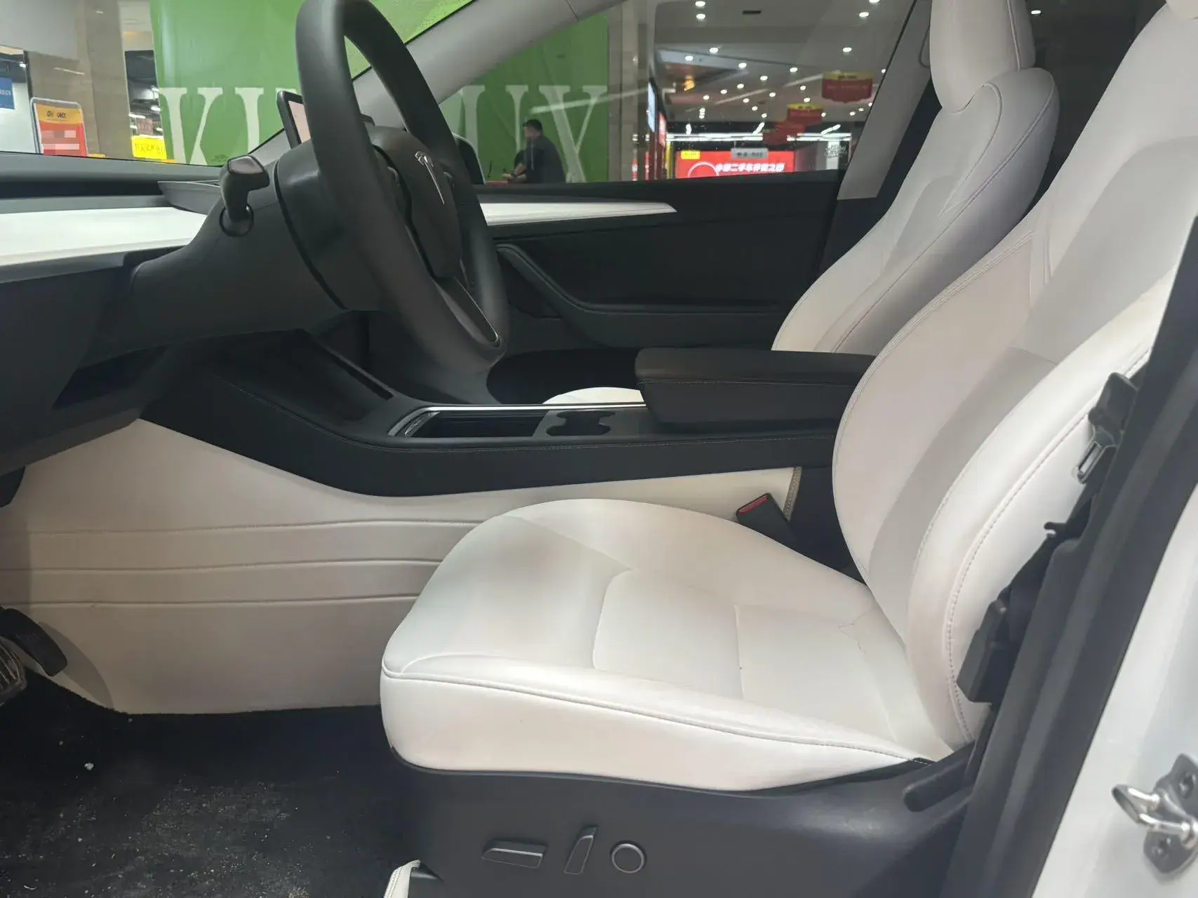 2022 TESLA MODEL thumbnail 4