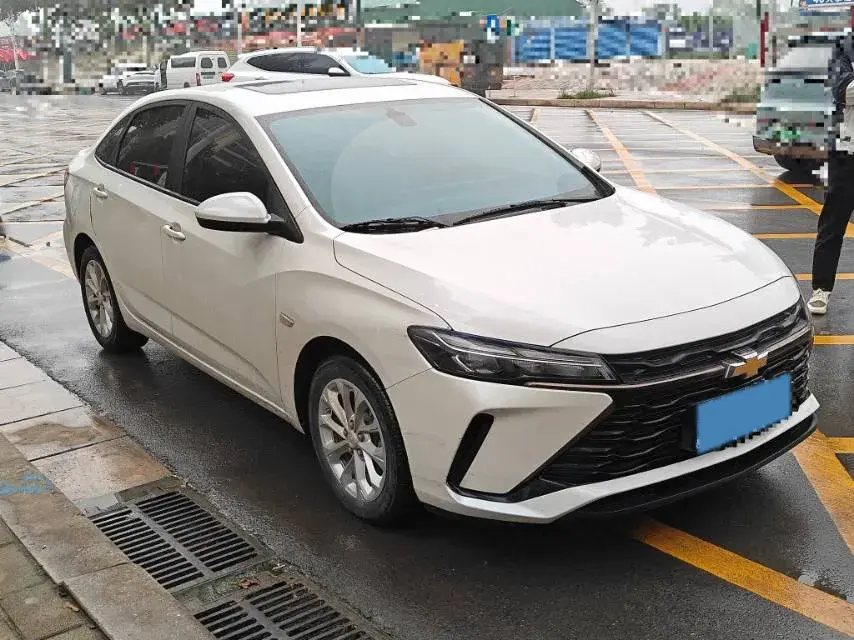 2024 CHEVROLET MONZA thumbnail 3