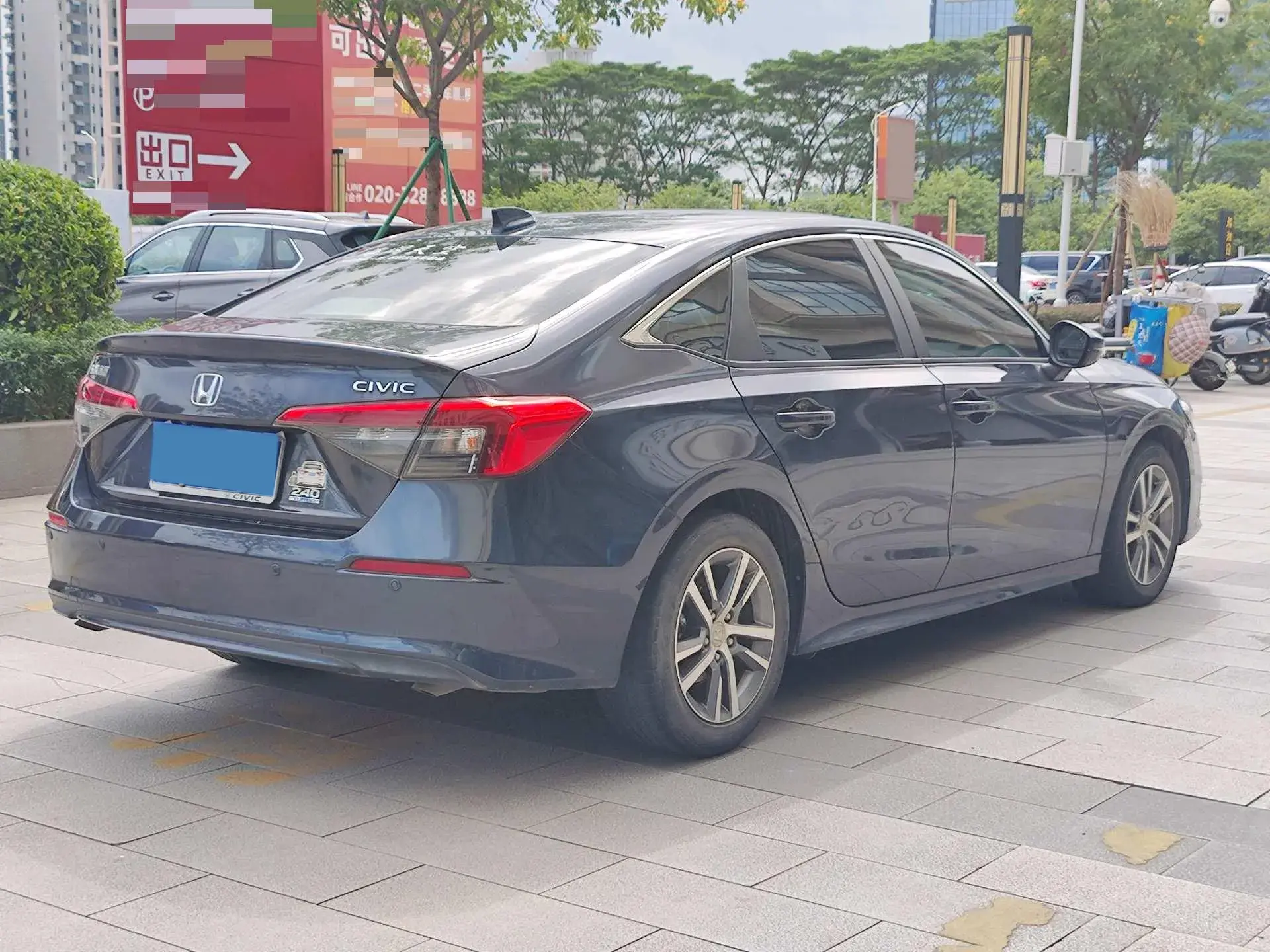 2022 HONDA CIVIC thumbnail 4