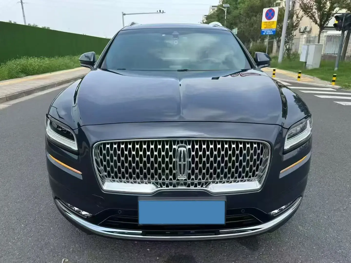 2021 LINCOLN NAUTILUS thumbnail 2