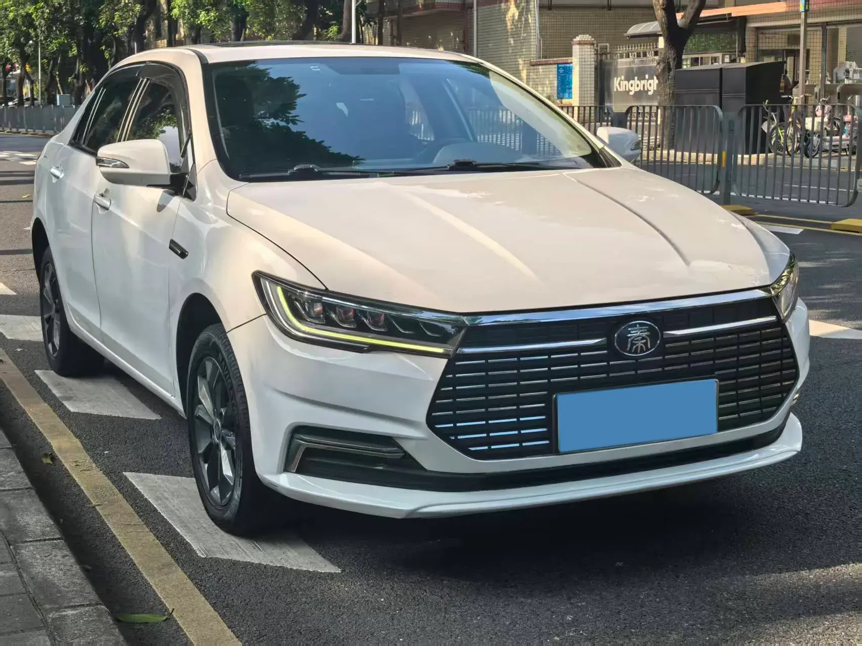 2019 BYD QIN thumbnail 3