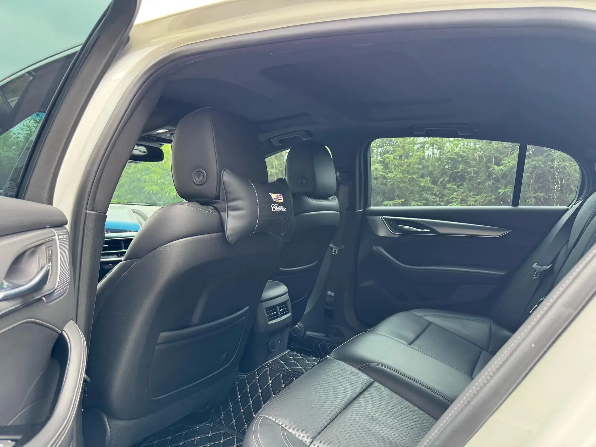 2022 CADILLAC CT5 thumbnail 4