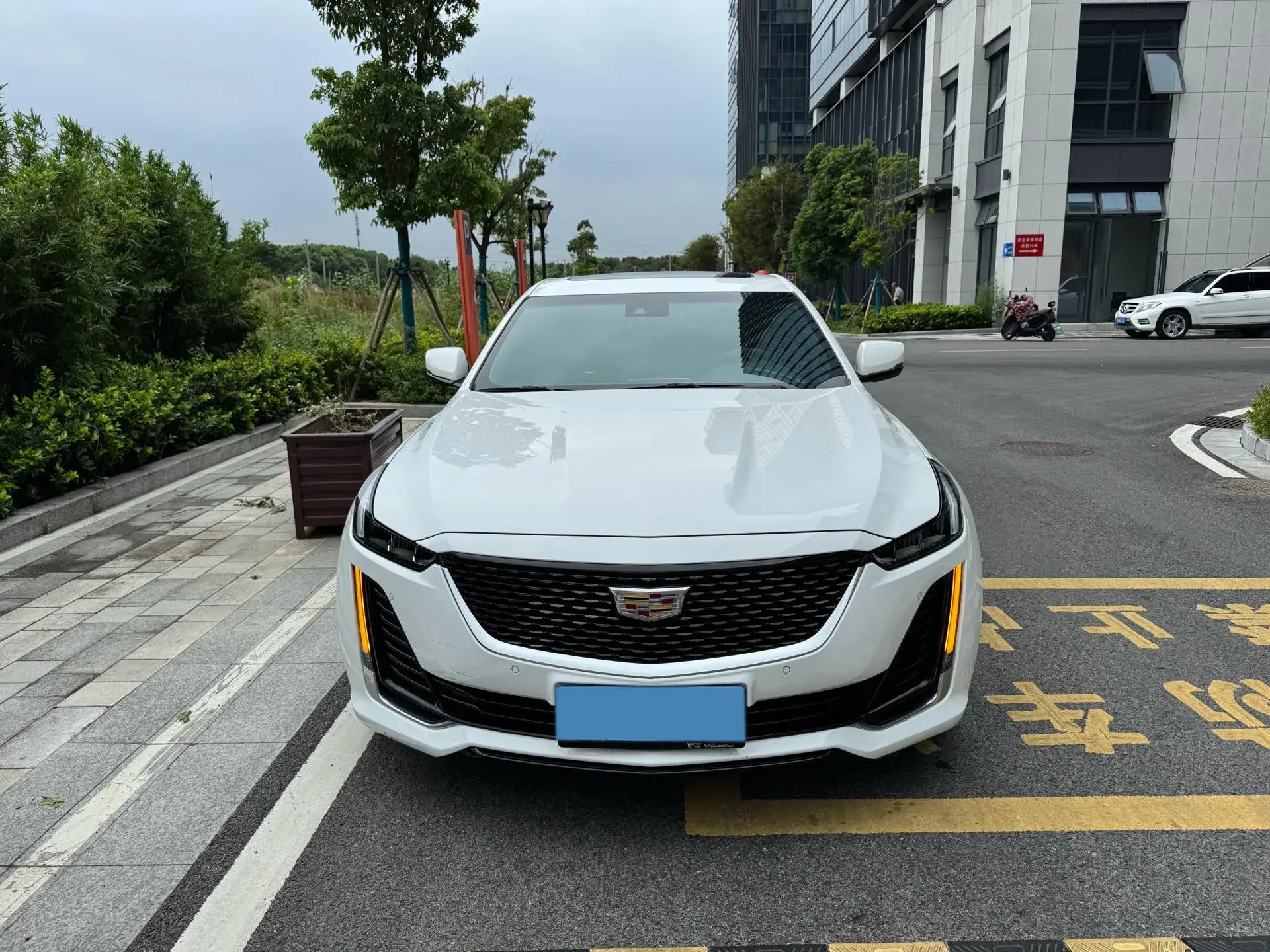 2022 CADILLAC CT5 thumbnail 2