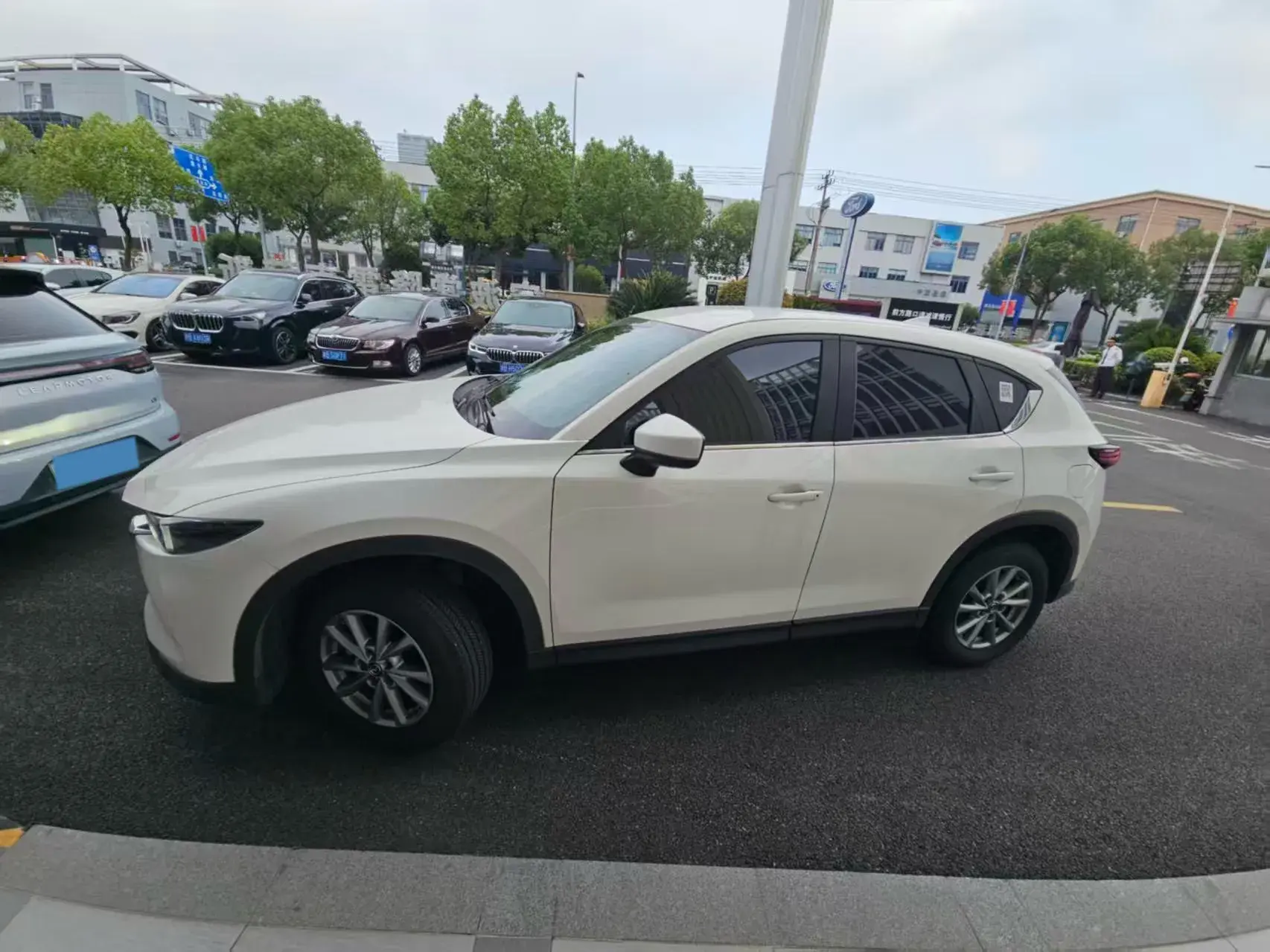 2025 MAZDA CX-5 thumbnail 2