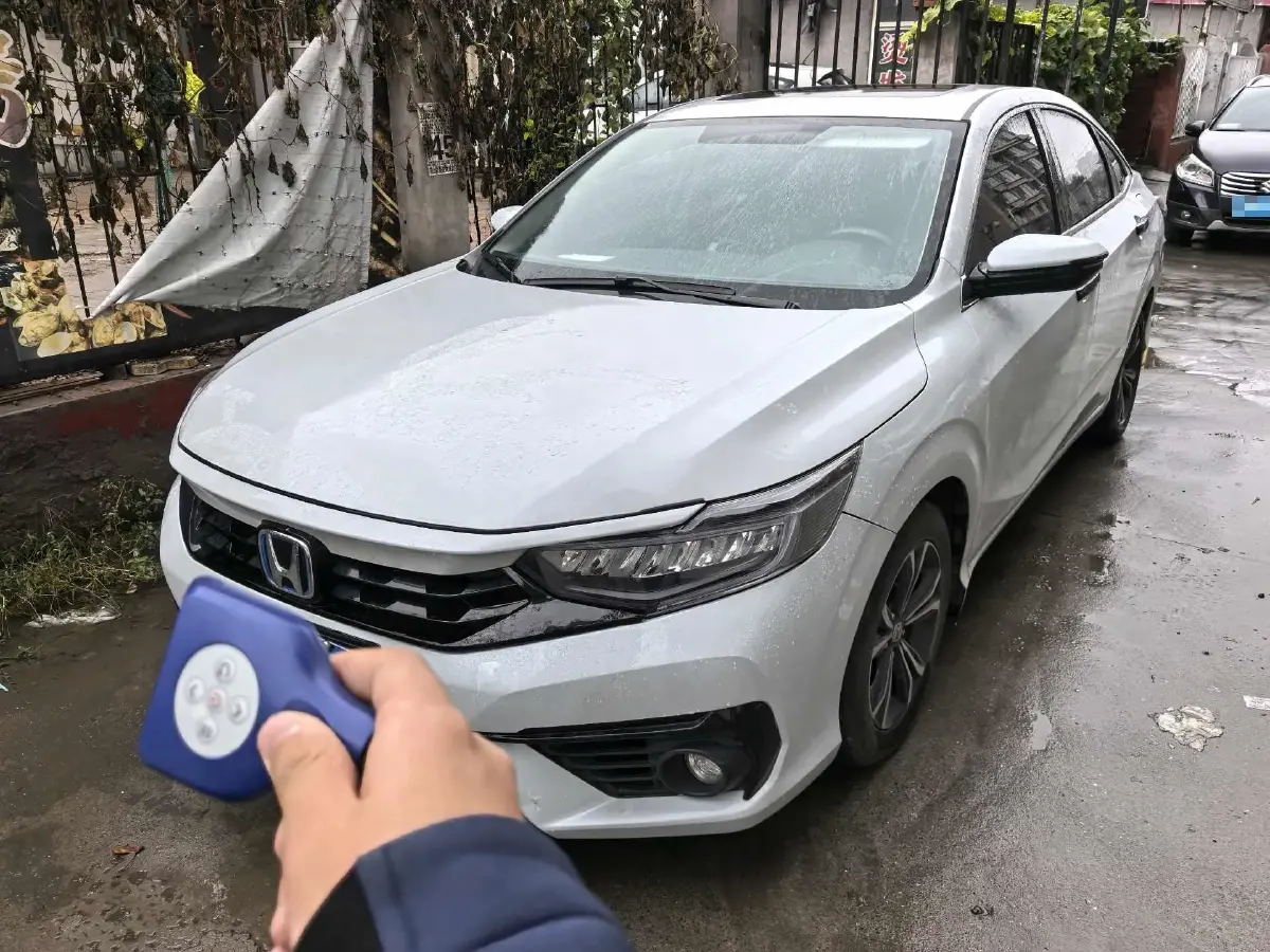 2022 Honda Envix 1.5L 109HP L4 E-CVT Hybrid