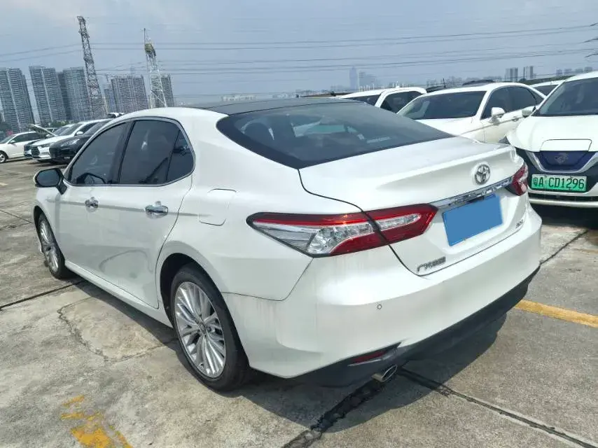 2021 TOYOTA CAMRY thumbnail 4