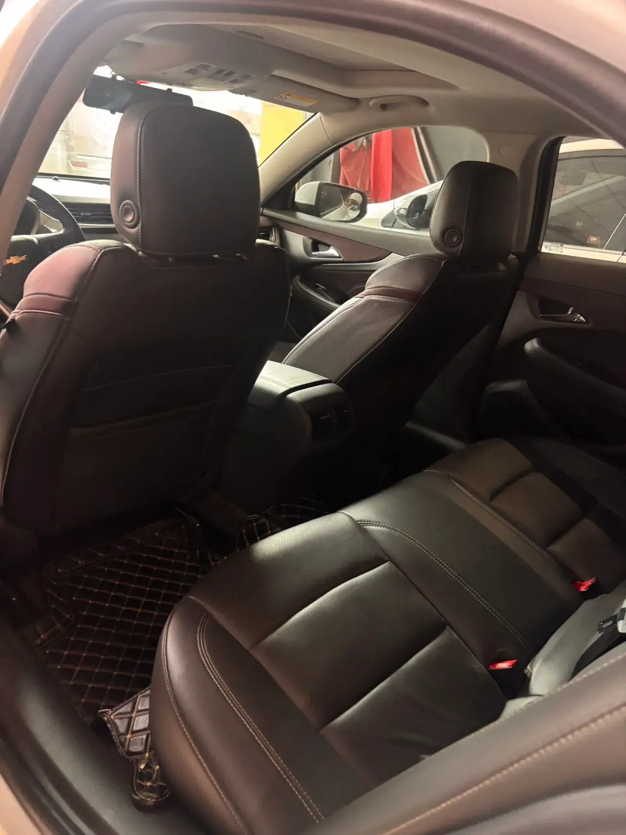 2018 CHEVROLET MALIBU thumbnail 3