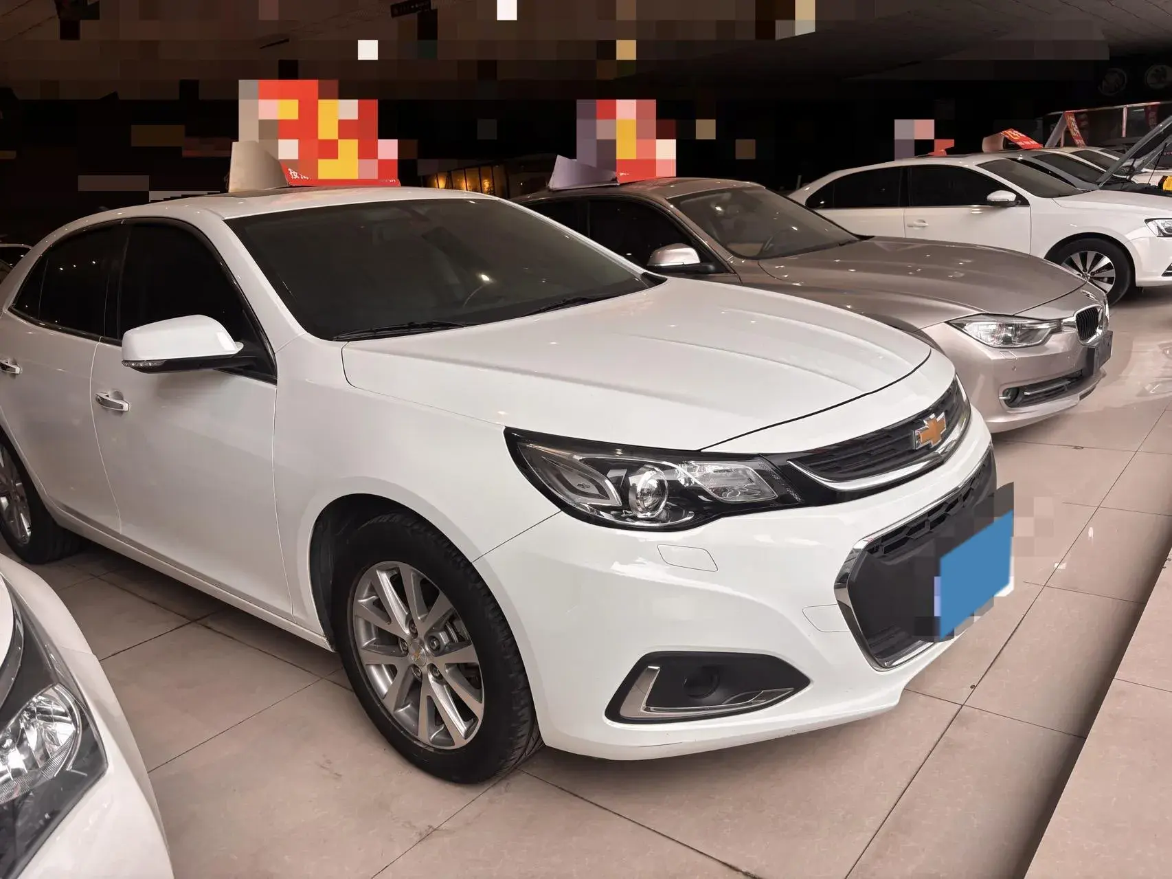 2018 CHEVROLET MALIBU thumbnail 4