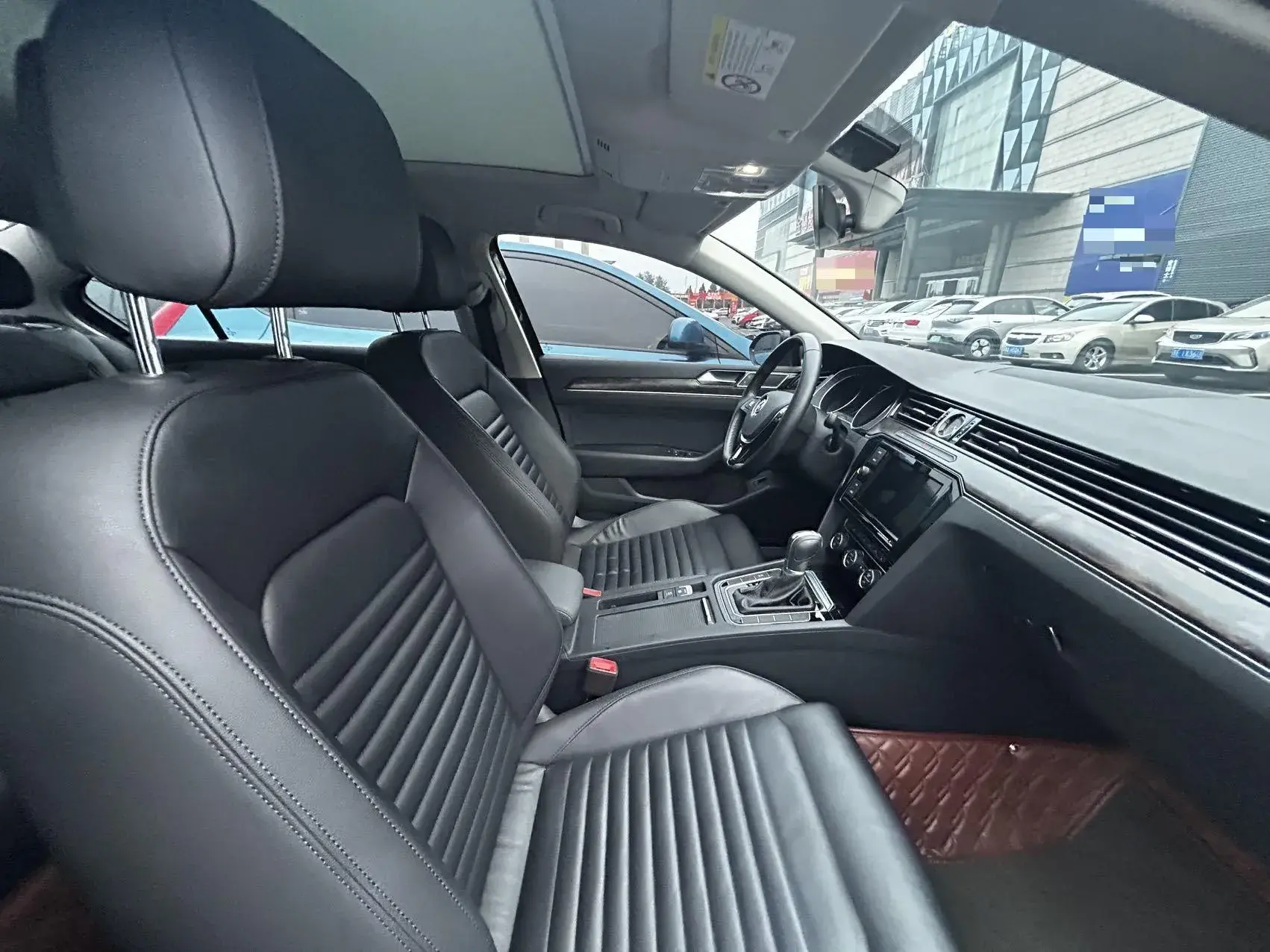 2019 VOLKSWAGEN MAGOTAN thumbnail 3