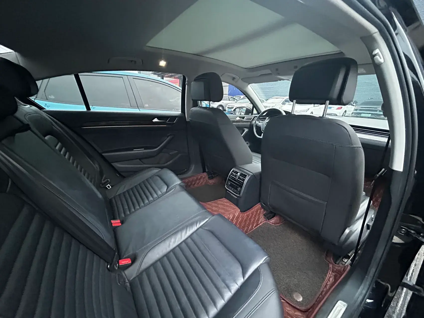 2019 VOLKSWAGEN MAGOTAN thumbnail 4