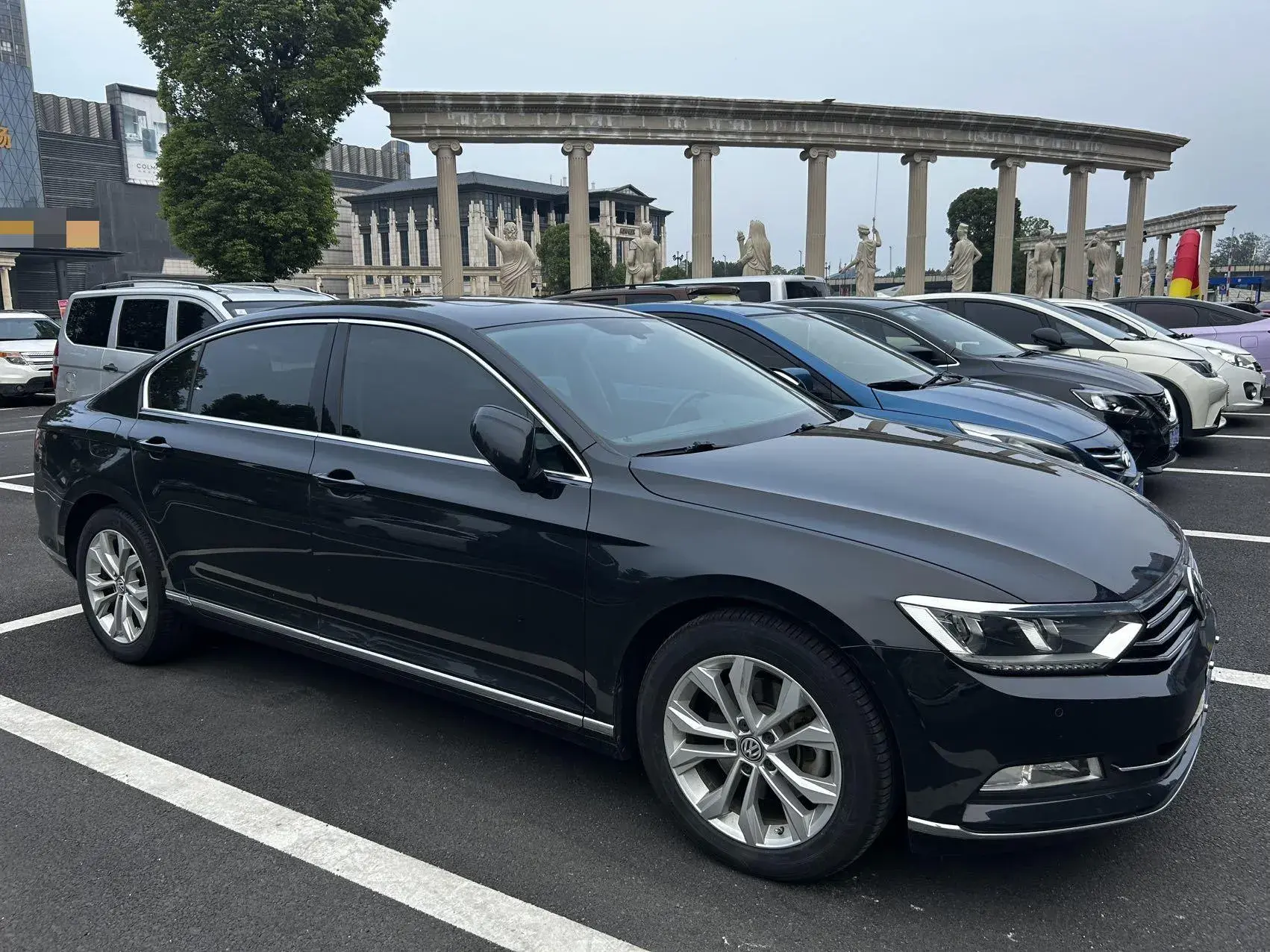 2019 VOLKSWAGEN MAGOTAN thumbnail 2