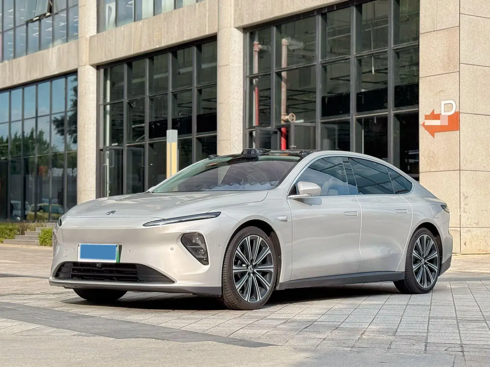 2024 NIO ET7 view 1