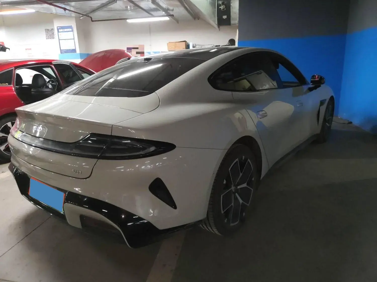 2024 MI SU7 thumbnail 4