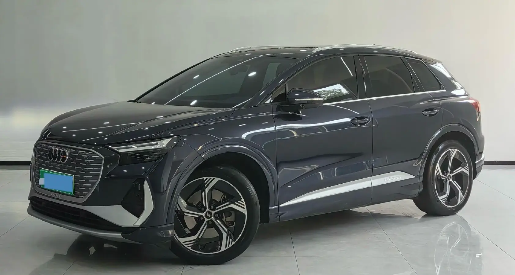 2024 Audi Q4 e-tron BEV 84.8KWH