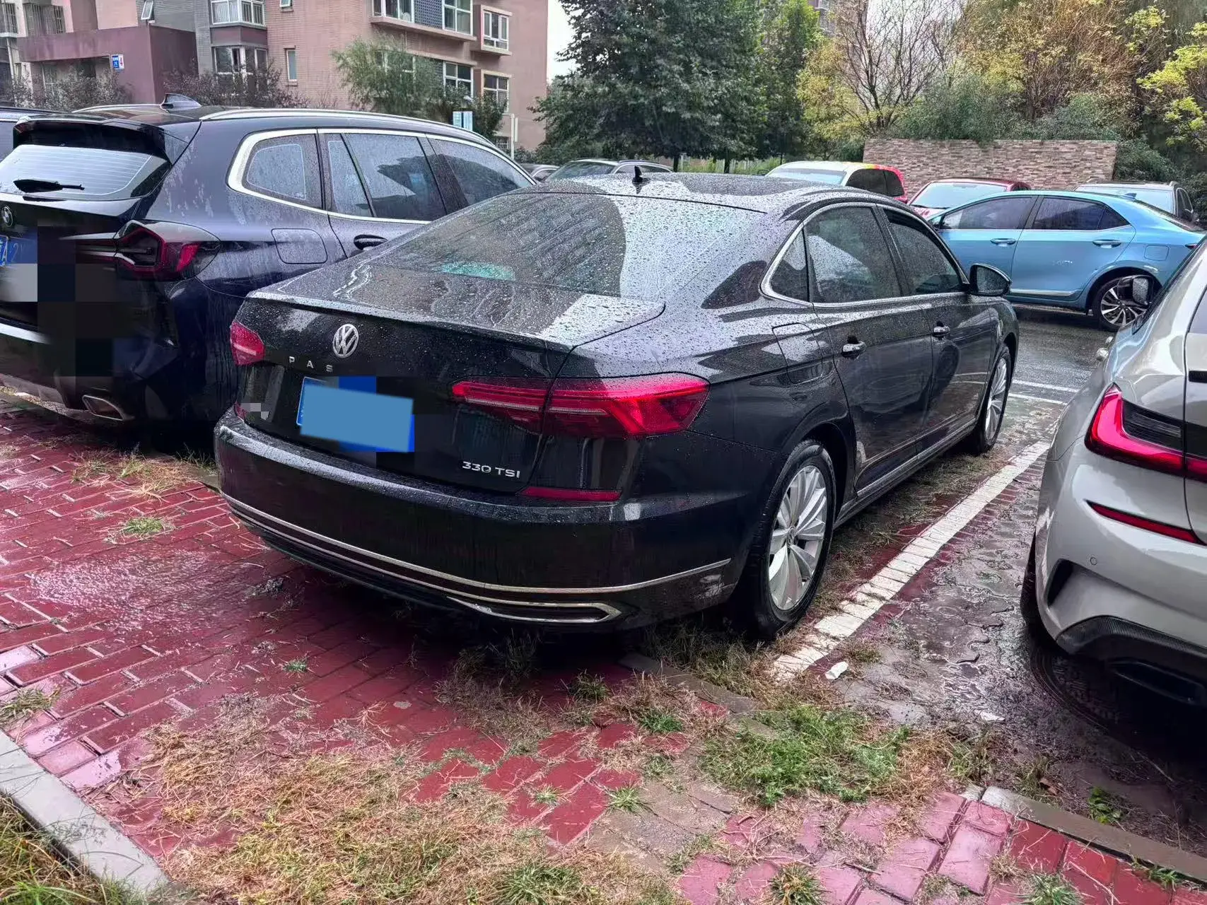 2019 VOLKSWAGEN PASSAT thumbnail 2