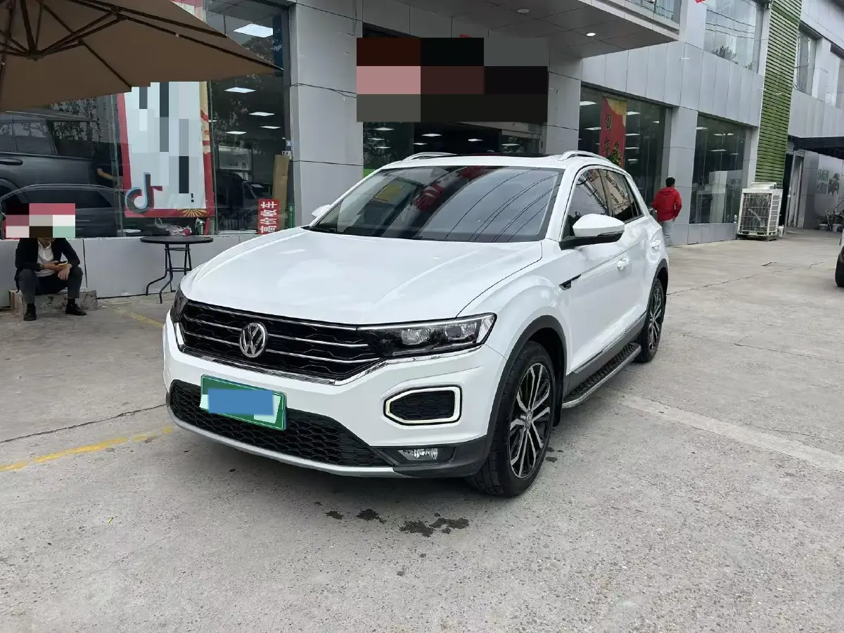 2020 Volkswagen T-Roc 1.4T 150HP L4 7DCT