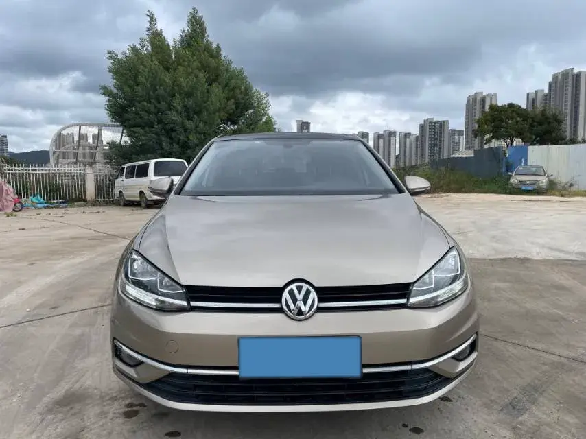 2020 VOLKSWAGEN GOLF thumbnail 2
