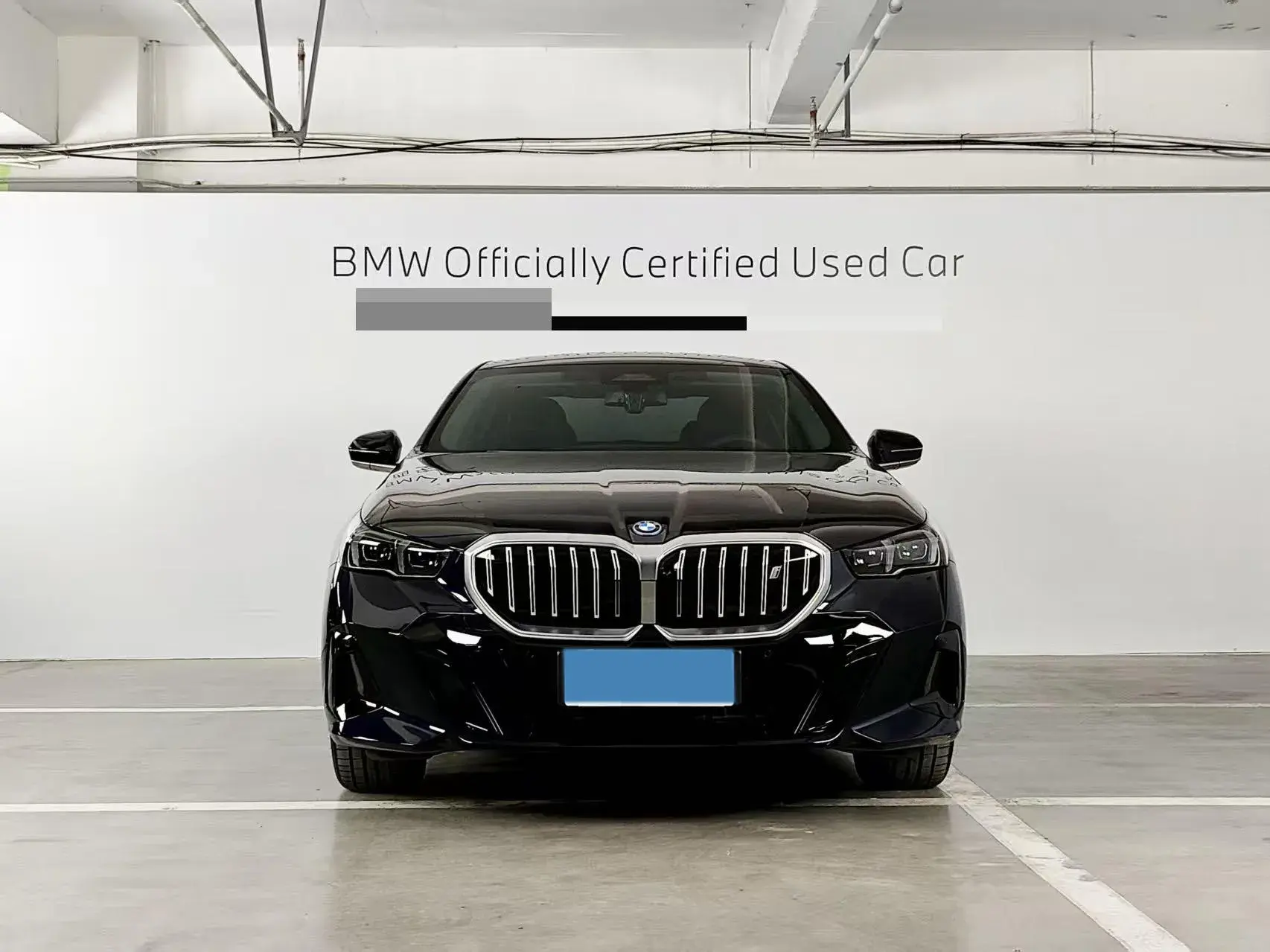 2025 BMW I5 thumbnail 2