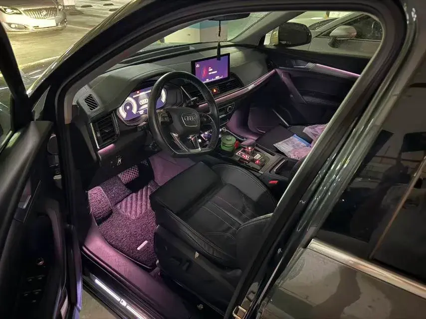 2022 AUDI Q5L thumbnail 4