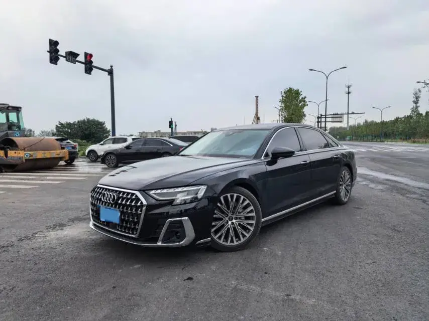 2024 Audi A8 3.0T 286HP V6 8AT