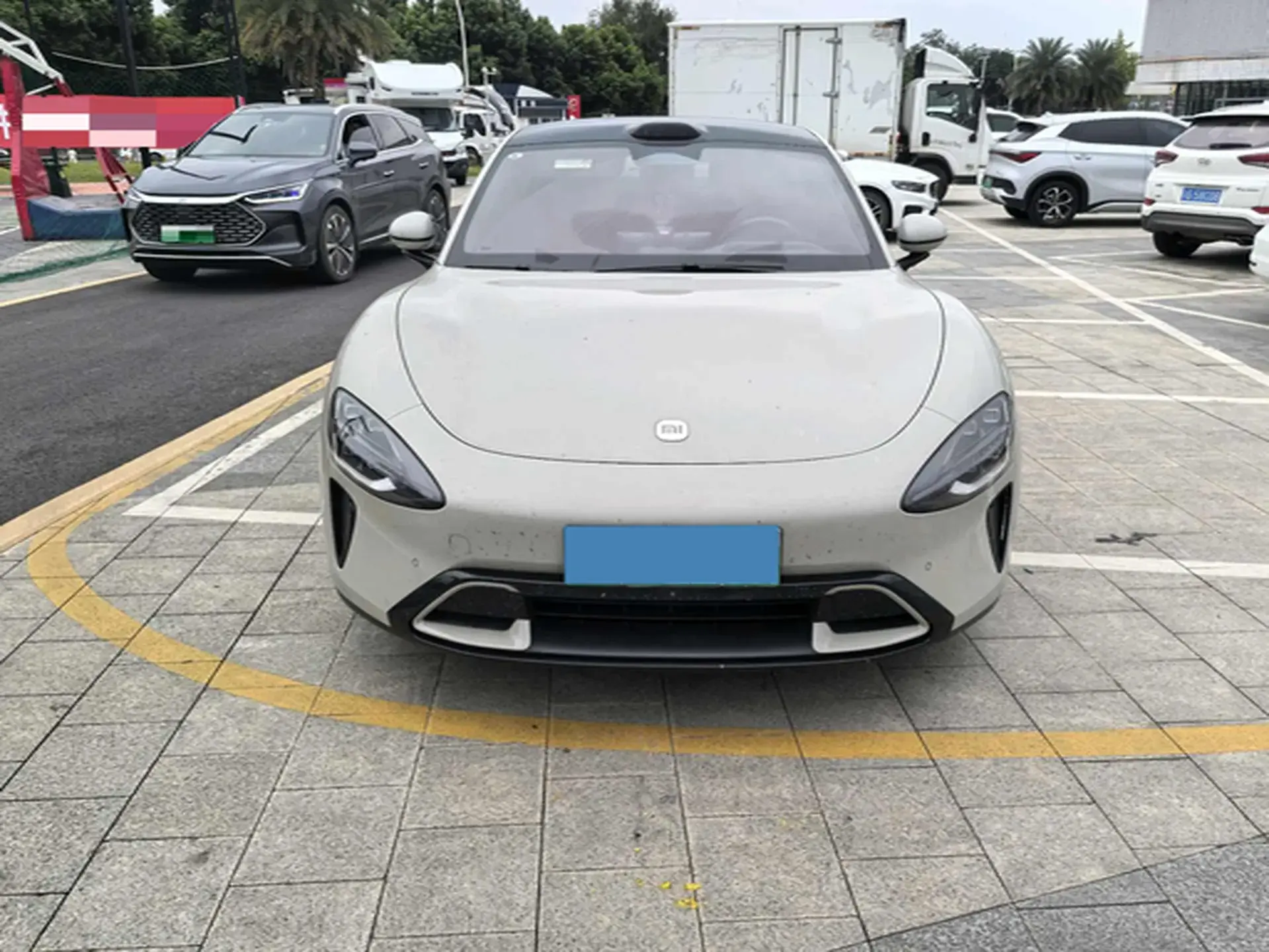 2024 MI SU7 thumbnail 2