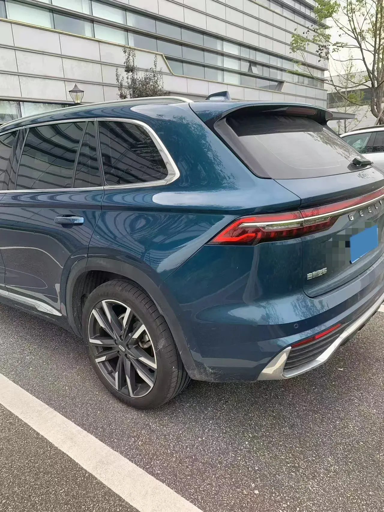 2021 GEELY MONJARO thumbnail 2