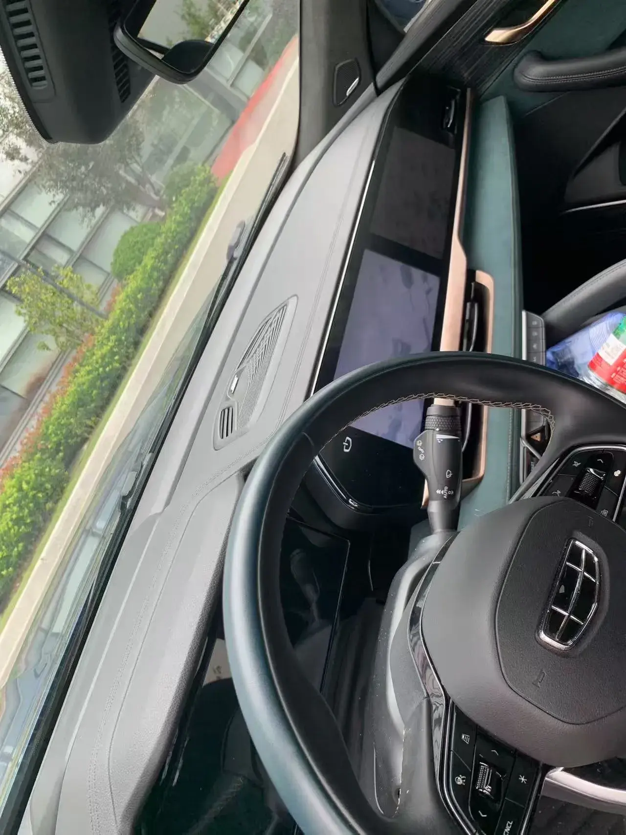 2021 GEELY MONJARO thumbnail 4