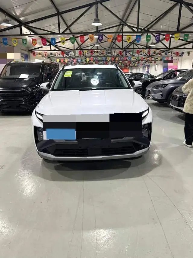 2025 HYUNDAI TUCSON thumbnail 2