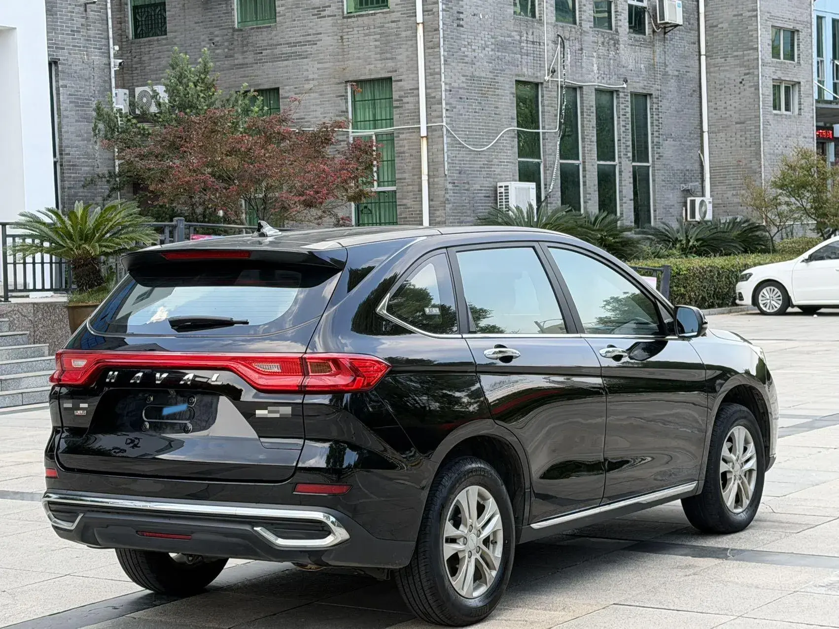 2022 HAVAL H6 thumbnail 4