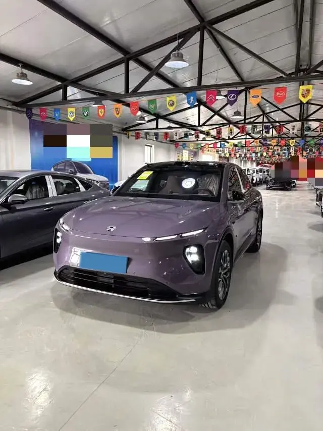 2025 NIO EC6 BEV