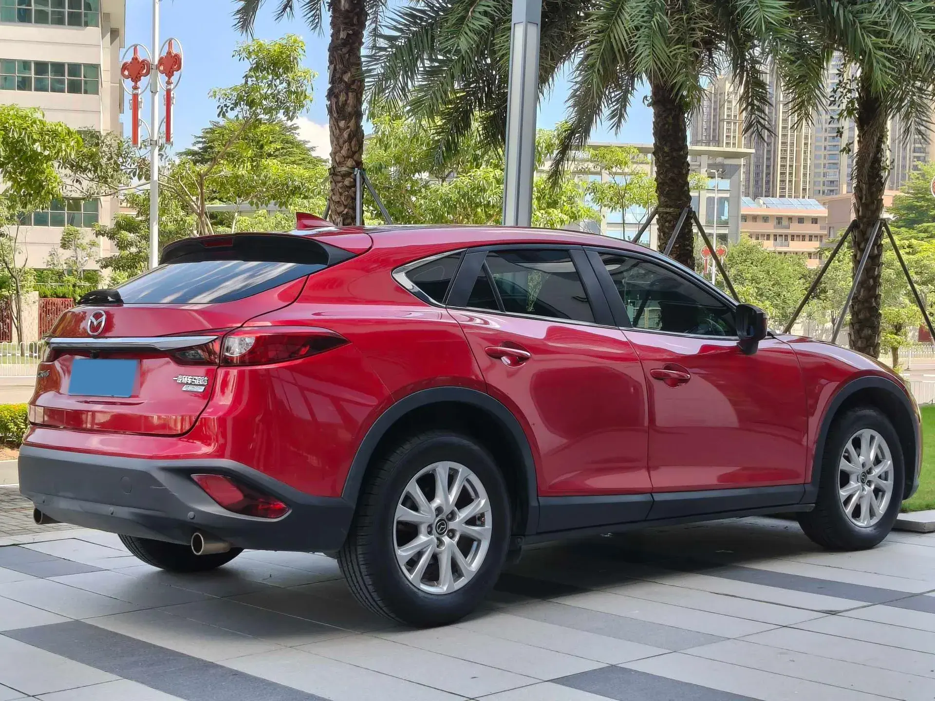 2018 MAZDA CX-4 thumbnail 2