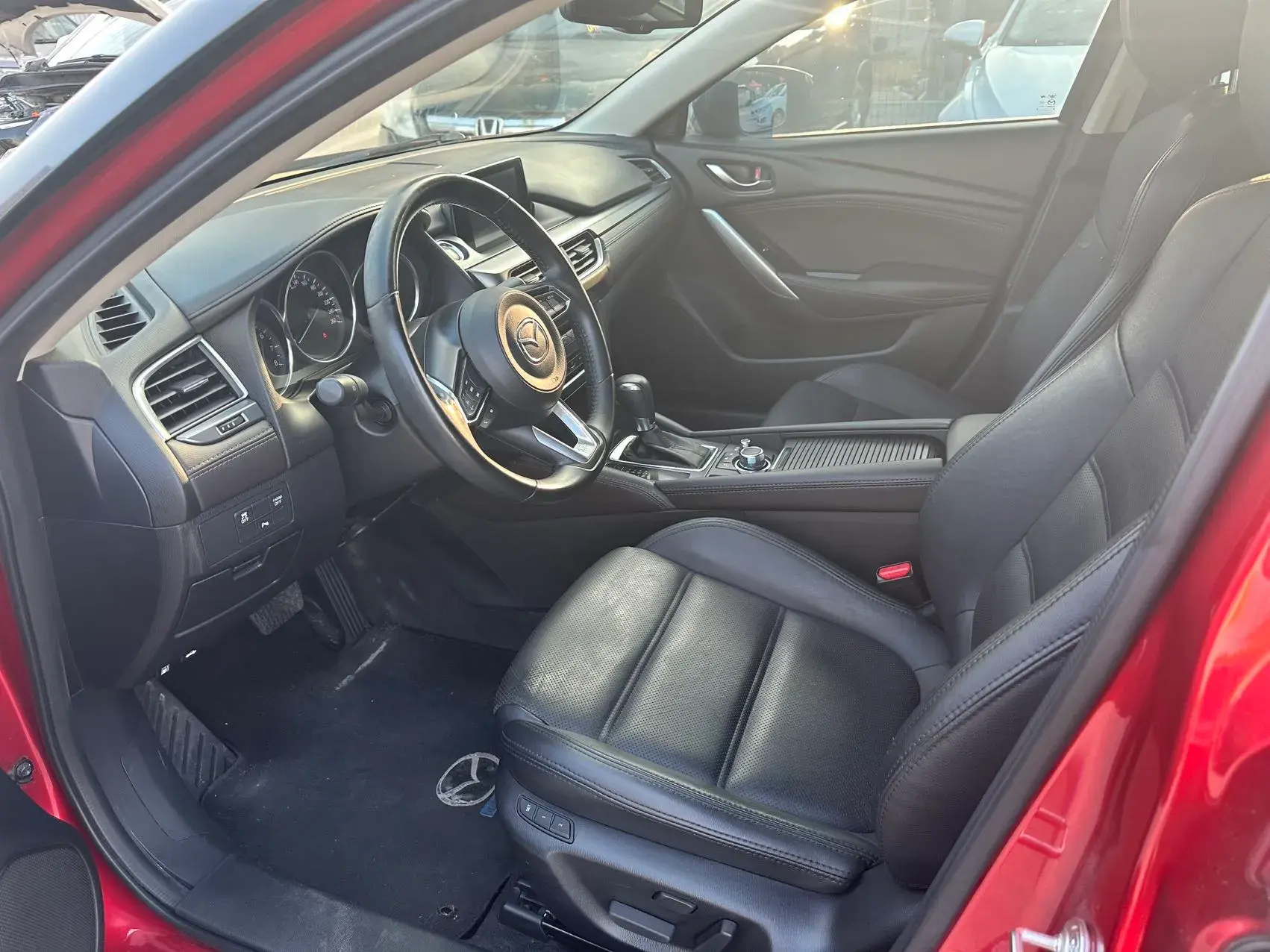 2018 MAZDA ATENZA thumbnail 4