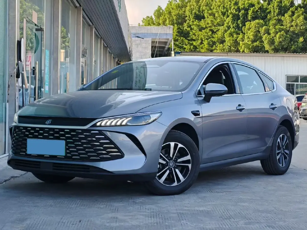 2025 BYD Qin Plus 1.5L 101HP L4 E-CVT PHEV 15.8KWH