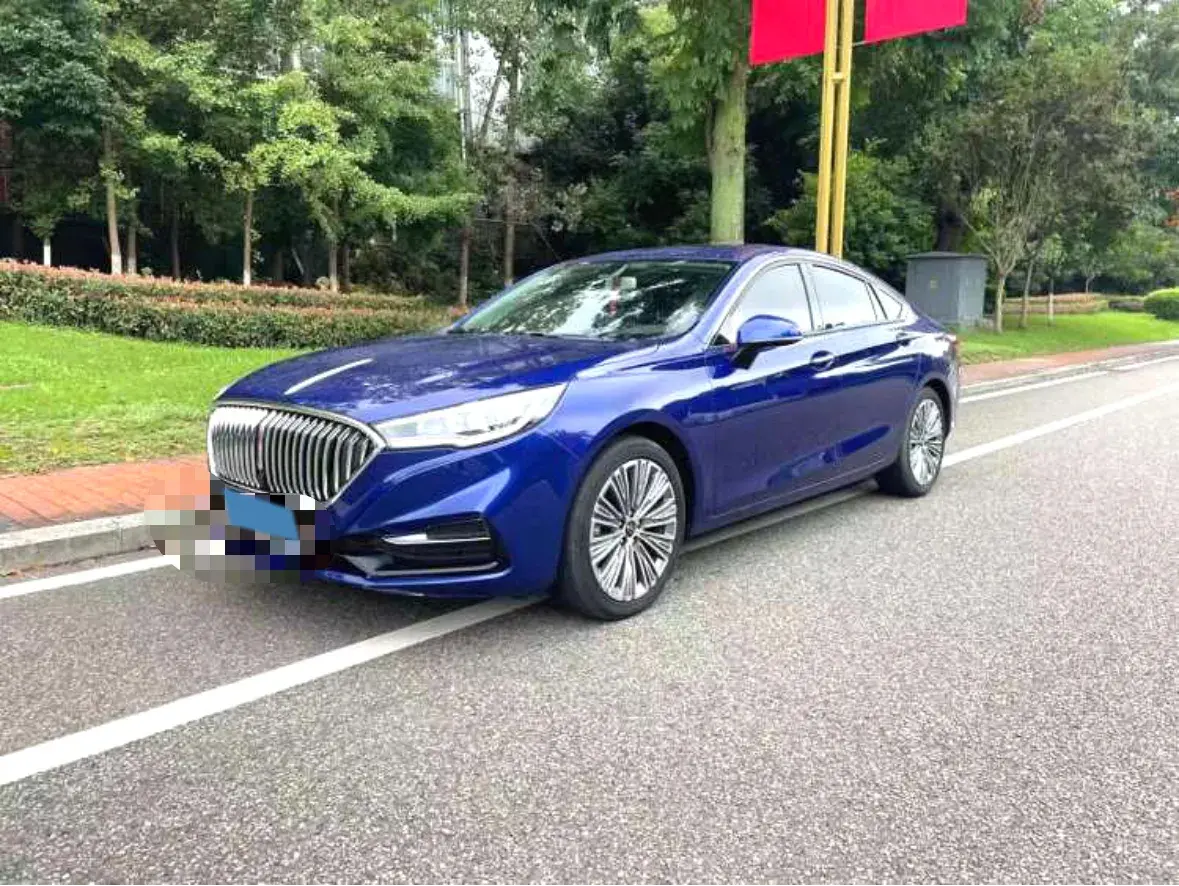 2022 HONGQI H5 view 1