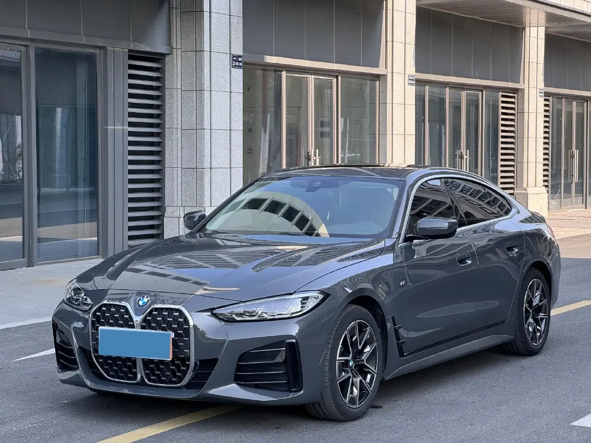 2023 BMW 2 Series 2.0T 178HP L4 7DCT