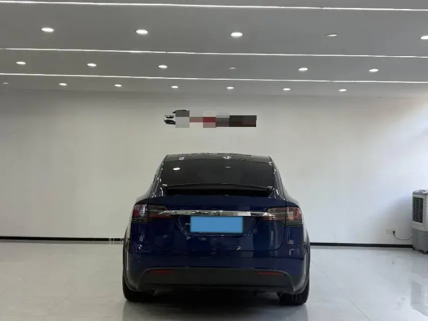 2019 TESLA MODEL thumbnail 3