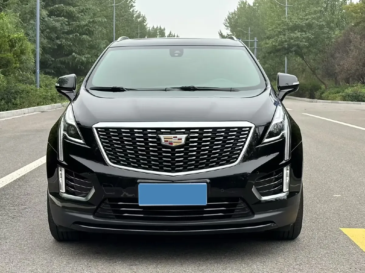 2021 Cadillac XT5 2.0T 237HP L4 9AT,autocango,china used car exporter,china ev exporter,chinese used car exporter,chinese used ev exporter