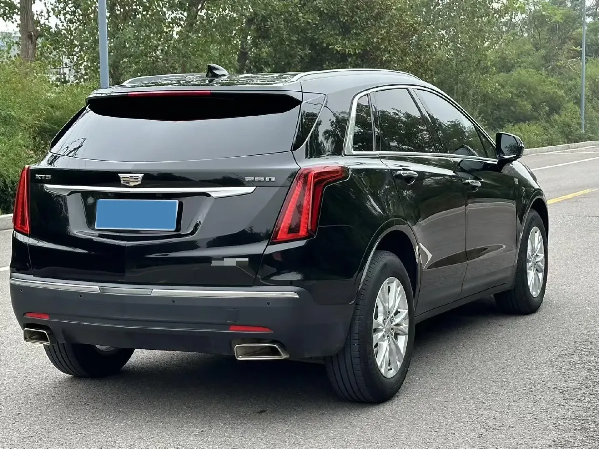 2021 Cadillac XT5 2.0T 237HP L4 9AT,autocango,china used car exporter,china ev exporter,chinese used car exporter,chinese used ev exporter