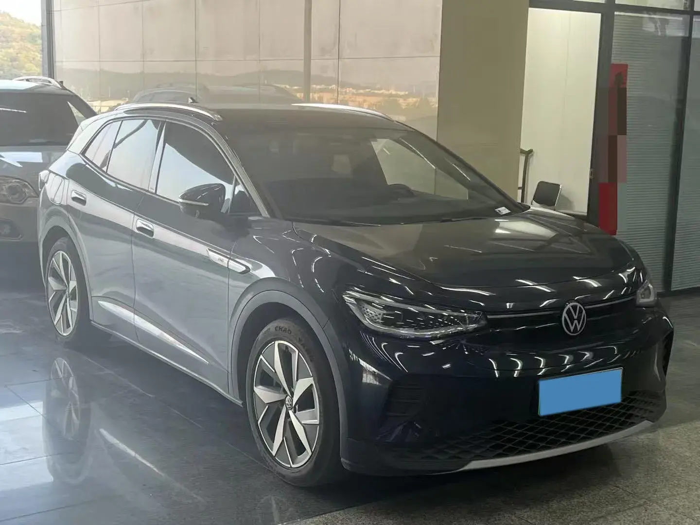 2022 VOLKSWAGEN ID.4 thumbnail 2