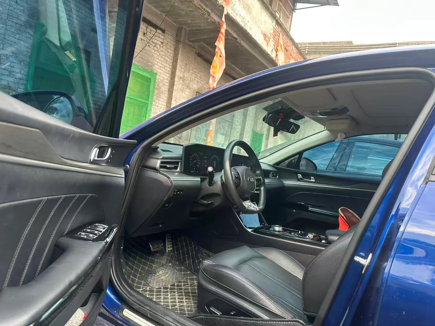 2020 KIA K5 thumbnail 3