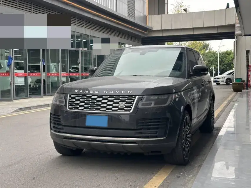 2018 LAND ROVER view 1