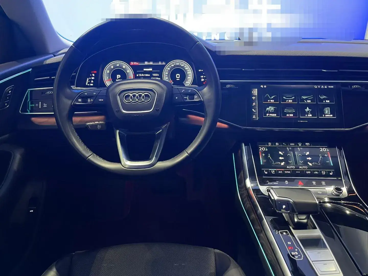 2022 AUDI Q8 thumbnail 3