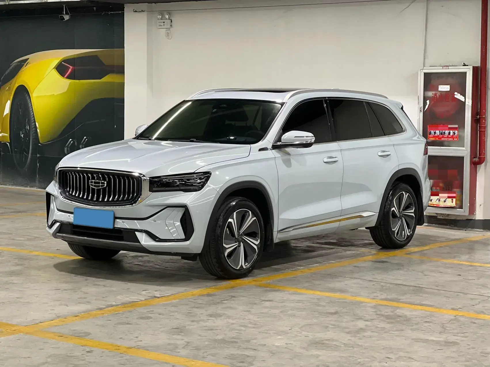 2022 GEELY MONJARO view 1