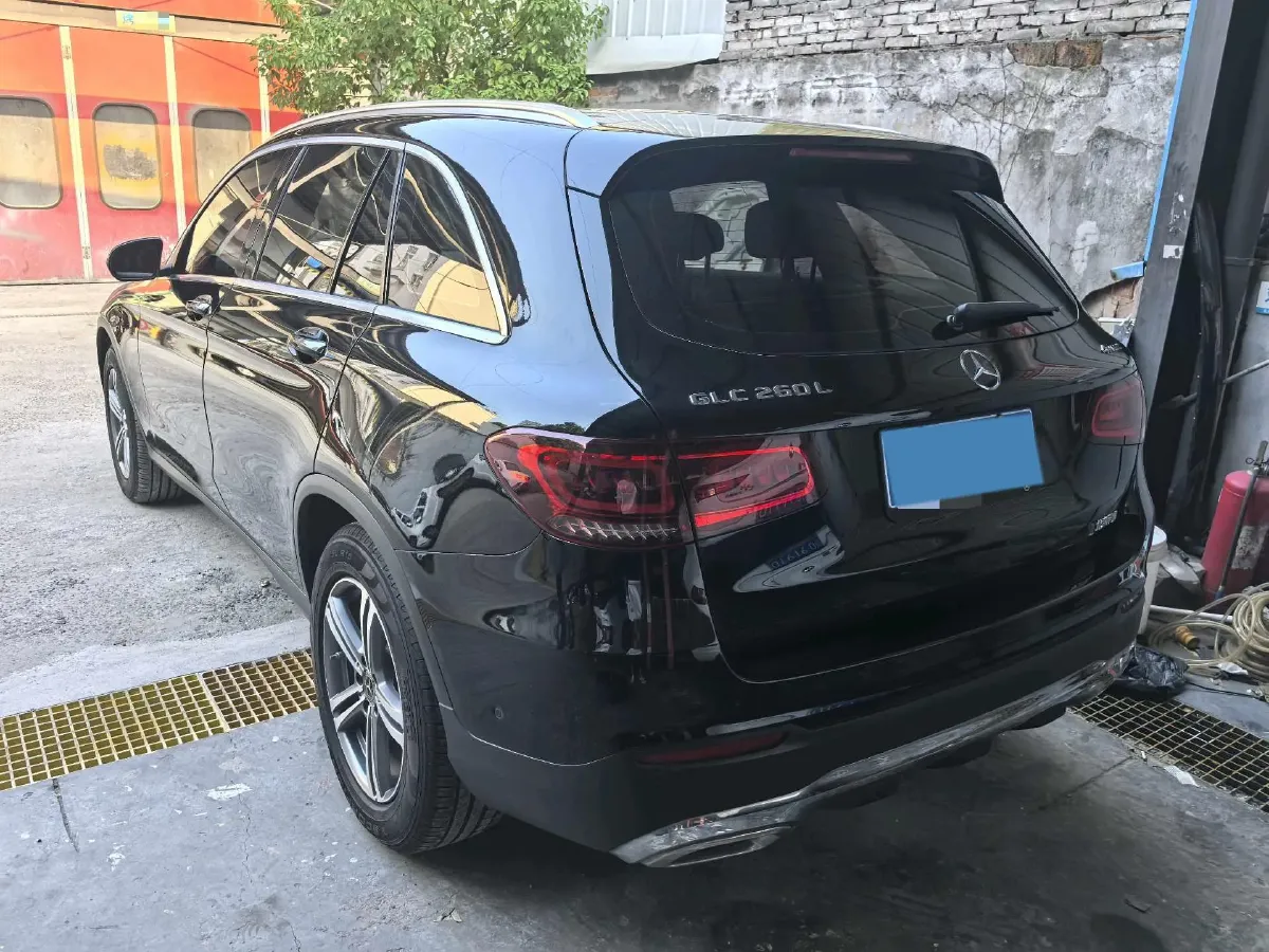 2021 Mercedes-Benz GLC Class 2.0T 197HP L4 9AT,autocango,china used car exporter,china ev exporter,chinese used car exporter,chinese used ev exporter