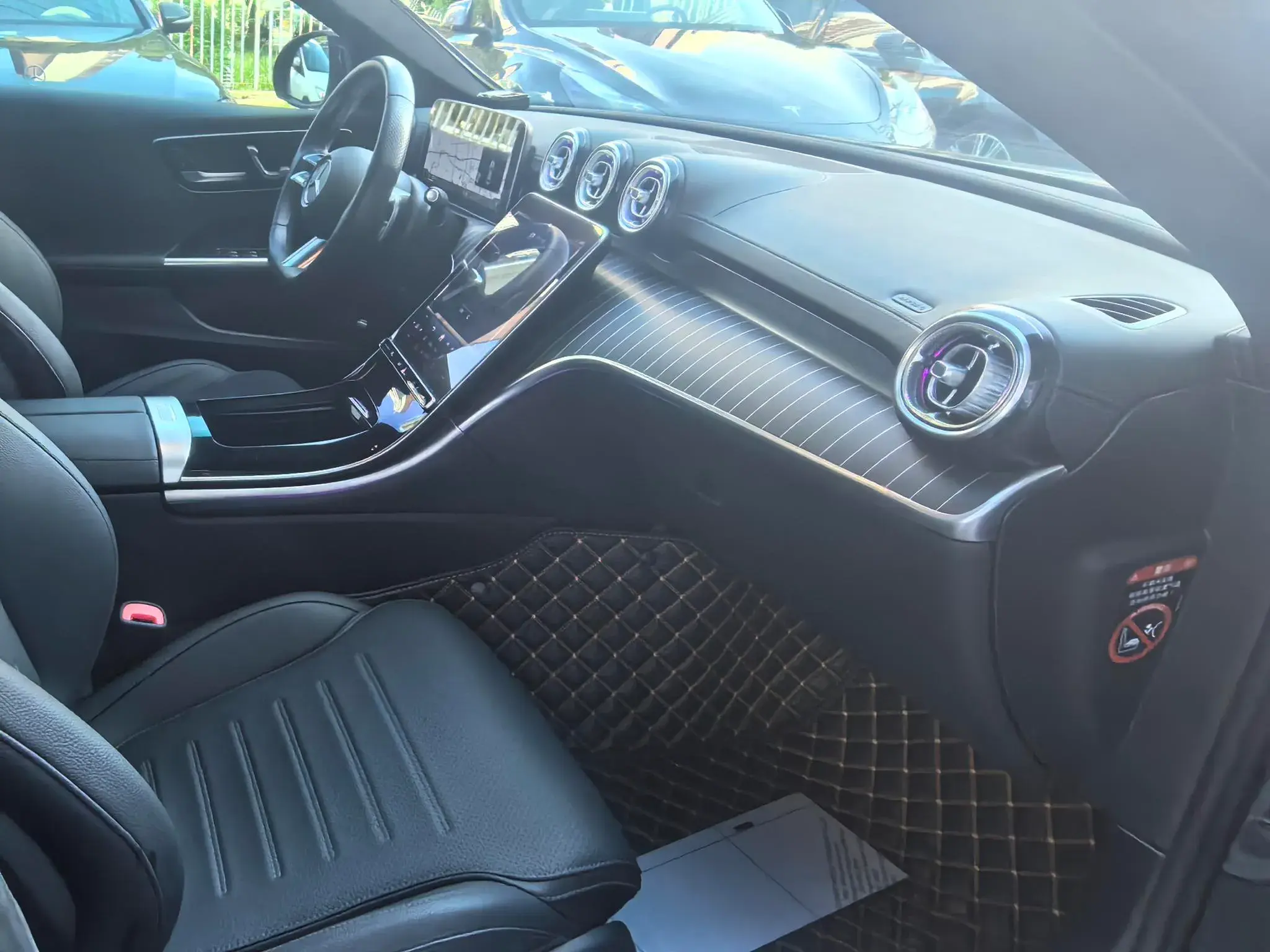 2023 MERCEDES-BENZ C thumbnail 4