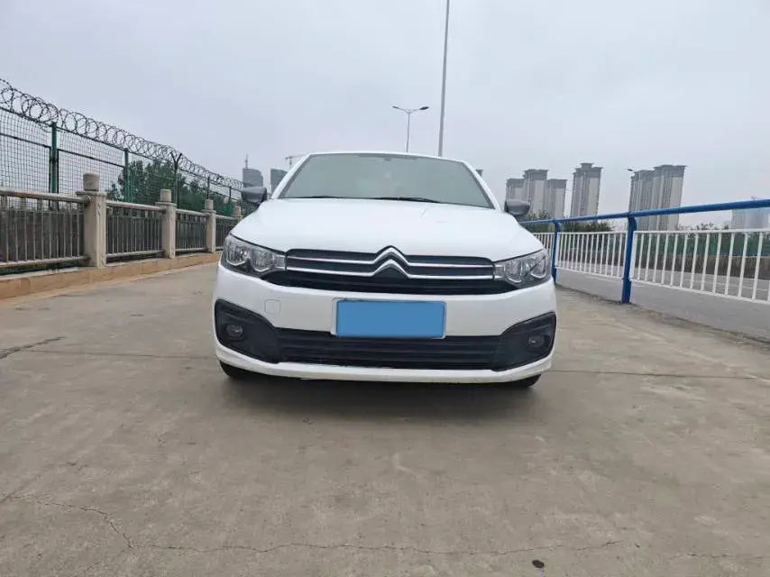 2018 CITROEN ELYSEE thumbnail 2