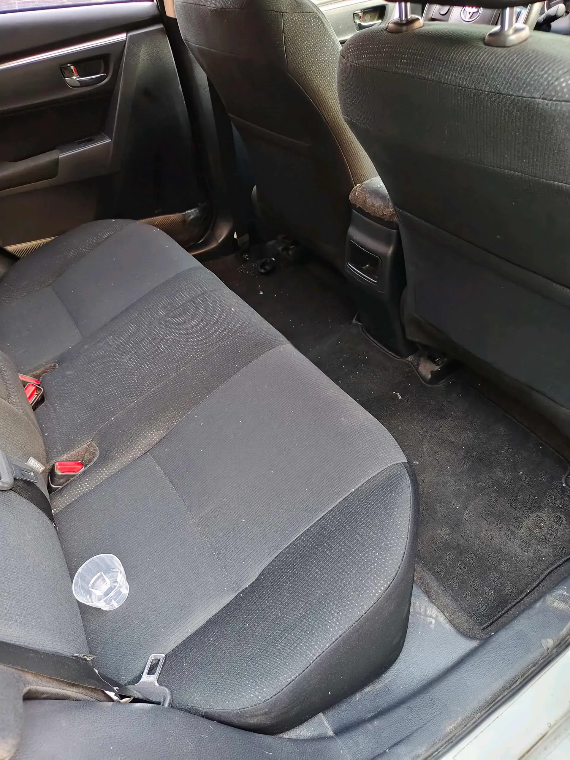 2017 TOYOTA COROLLA thumbnail 4