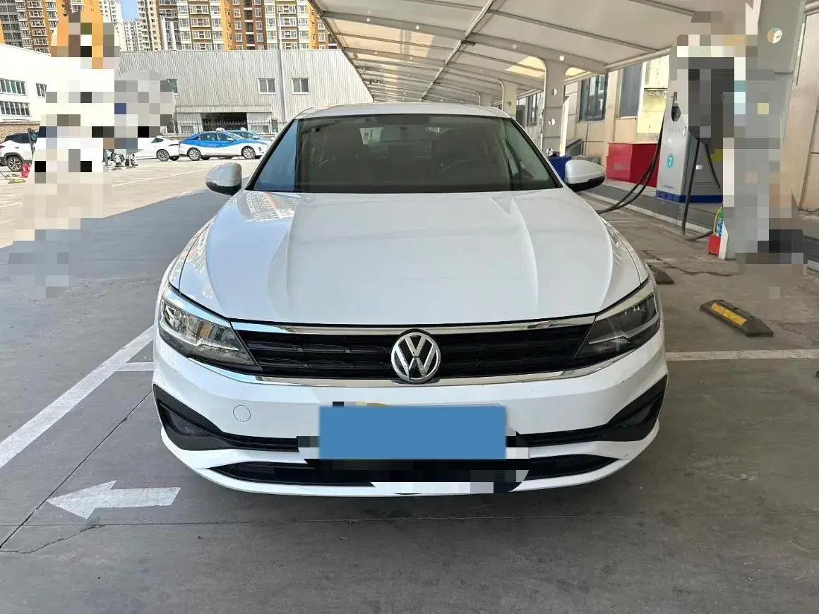 2019 VOLKSWAGEN LAMANDO thumbnail 2