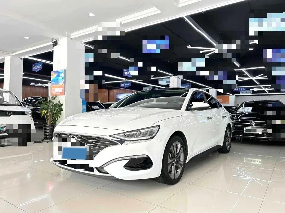 2019 Hyundai La Festa 1.6T 190HP L4 7DCT 2019 Hyundai La Festa 1.6T 190HP L4 7DCT
