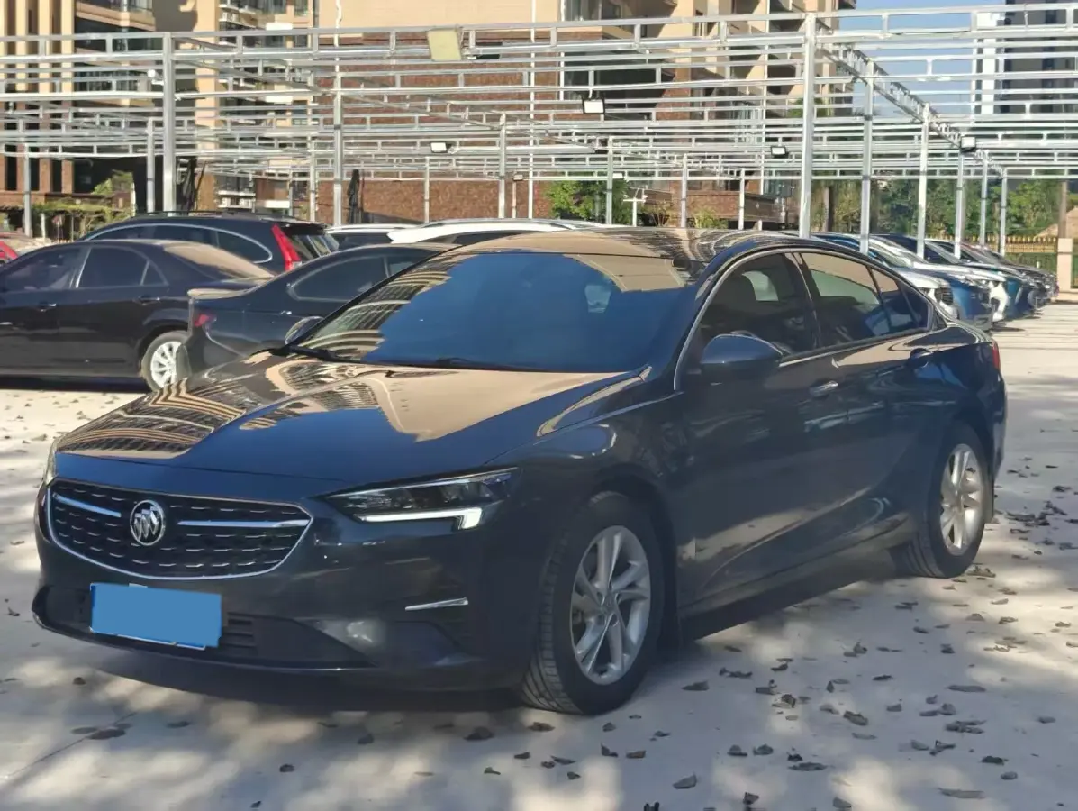 2020 Buick Regal 1.5T 169HP L4 9AT